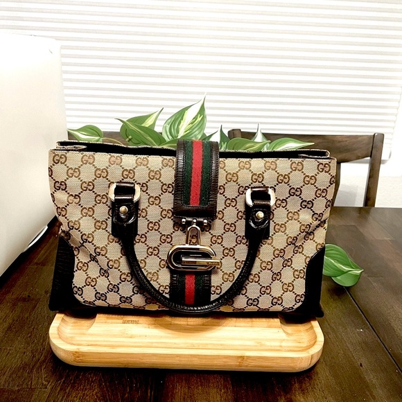 💯 Authentic Gucci Sherry line tote - Picture 2 of 14